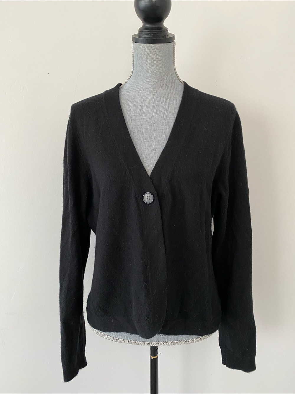 Charter Club Black Cashmere V-Neck Single-Button Cardigan XL Quiet Luxury Chic
